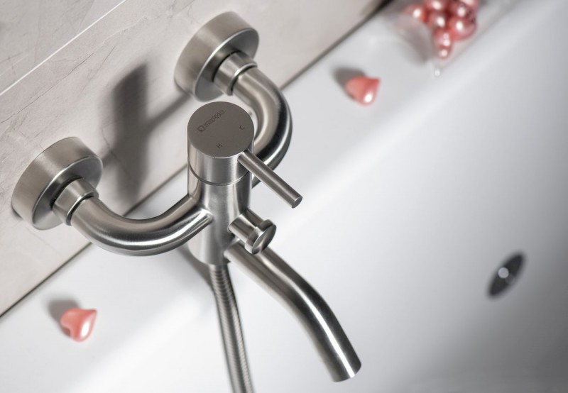 MINIMAL nástěnná vanová baterie, nerez mat MI010