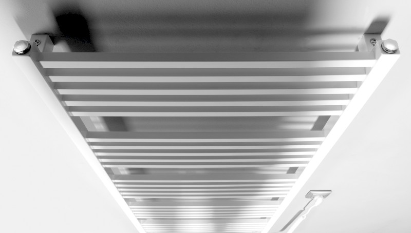 METRO-E elektrické otopné těleso rovné 600x1620 mm, 800 W, bílá ME616