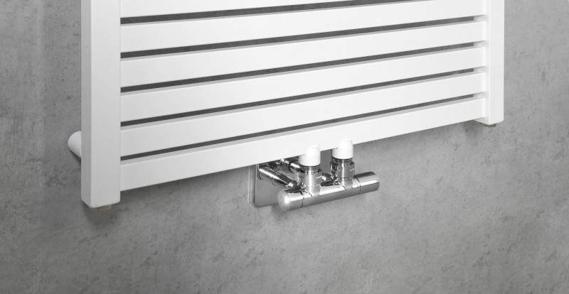 TONDI otopné těleso rovné 600x1690 mm, středové připojení, bílá DT490T