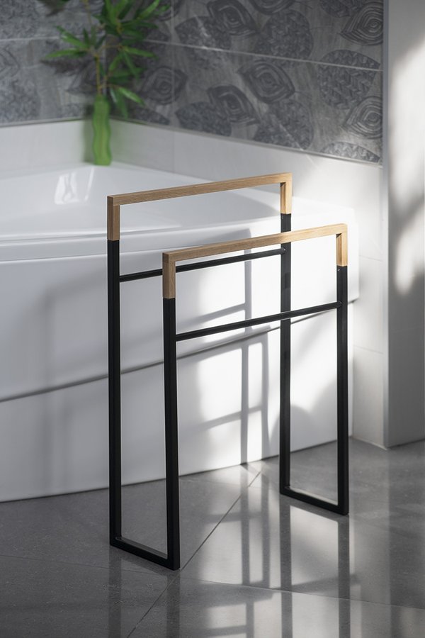 SKA stojan na ručníky 550x800x200mm, černá mat/dub SKA308