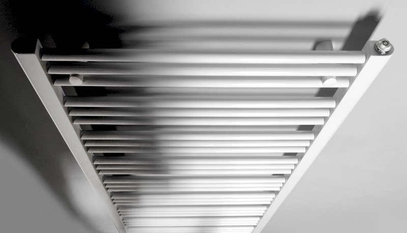 ALBRECHT otopné těleso 600x1570 mm, středové připojení, bílá 600.118.4