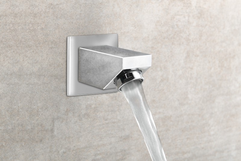 Výtoková hubice nástěnná, hranatá NS299