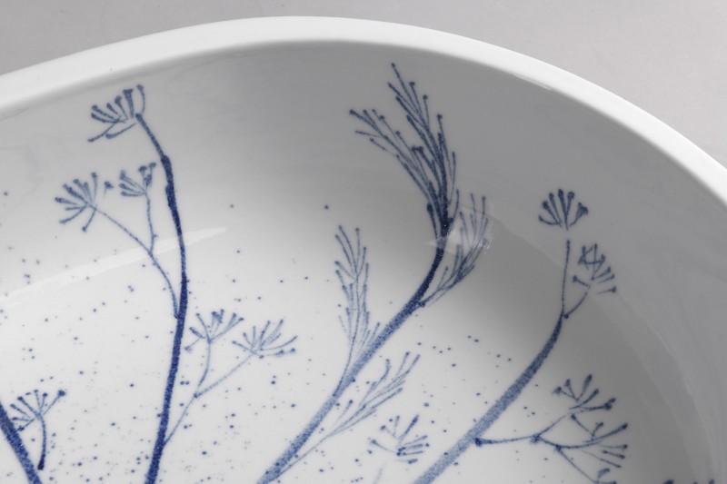 PRIORI keramické umyvadlo na desku, 60x40cm, bílá s modrým vzorem PI029